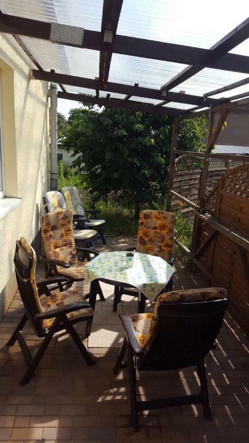 Ferienwohnung Нойштрелиц Экстерьер фото
